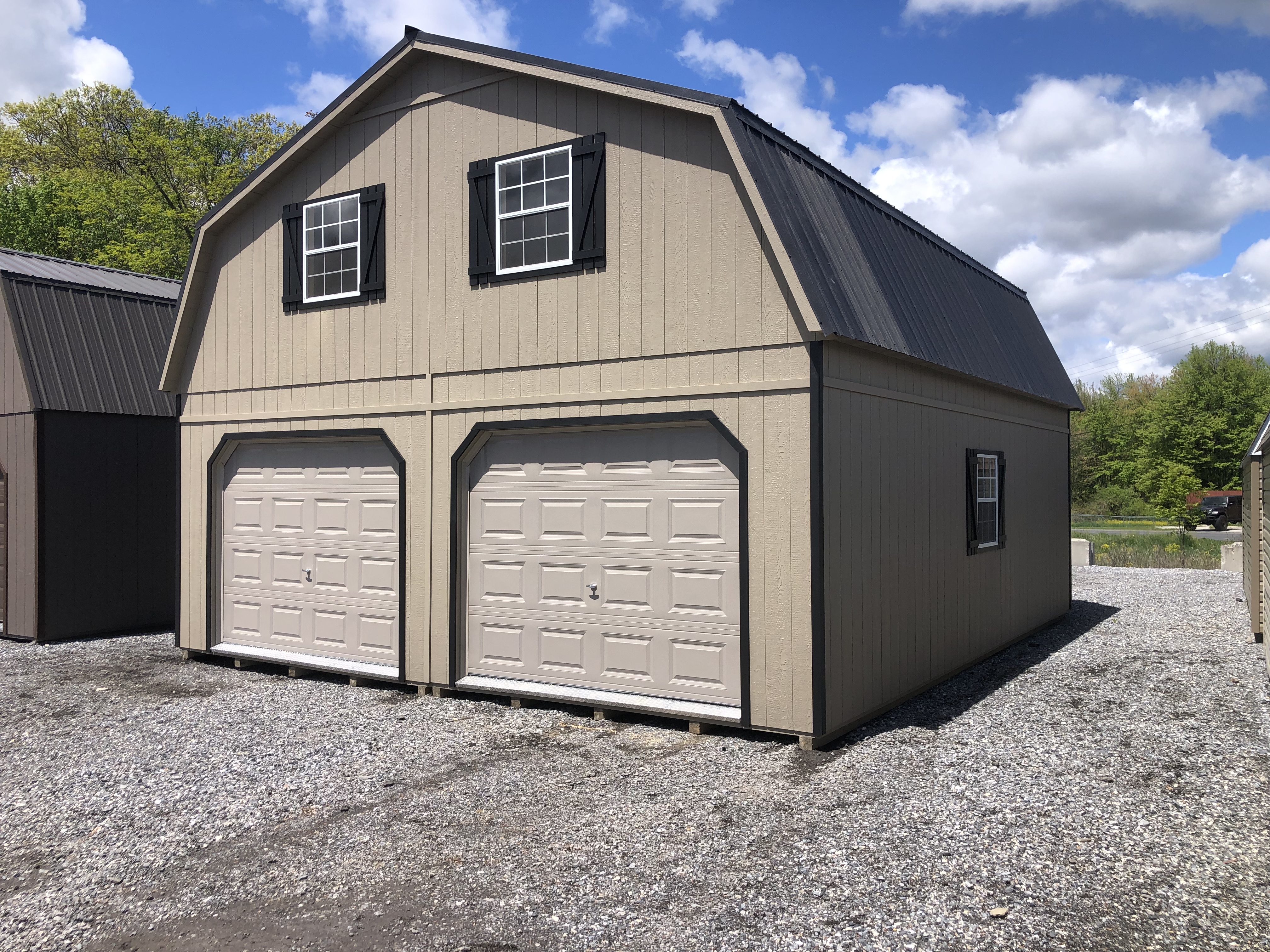 24x28 2 story Gambrel garage 