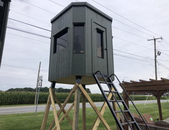 Et-6x6 Octagon blind w/ 8' wood stand